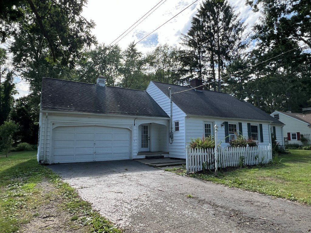 Property Photo:  124 Oakdale Drive  NY 14905 