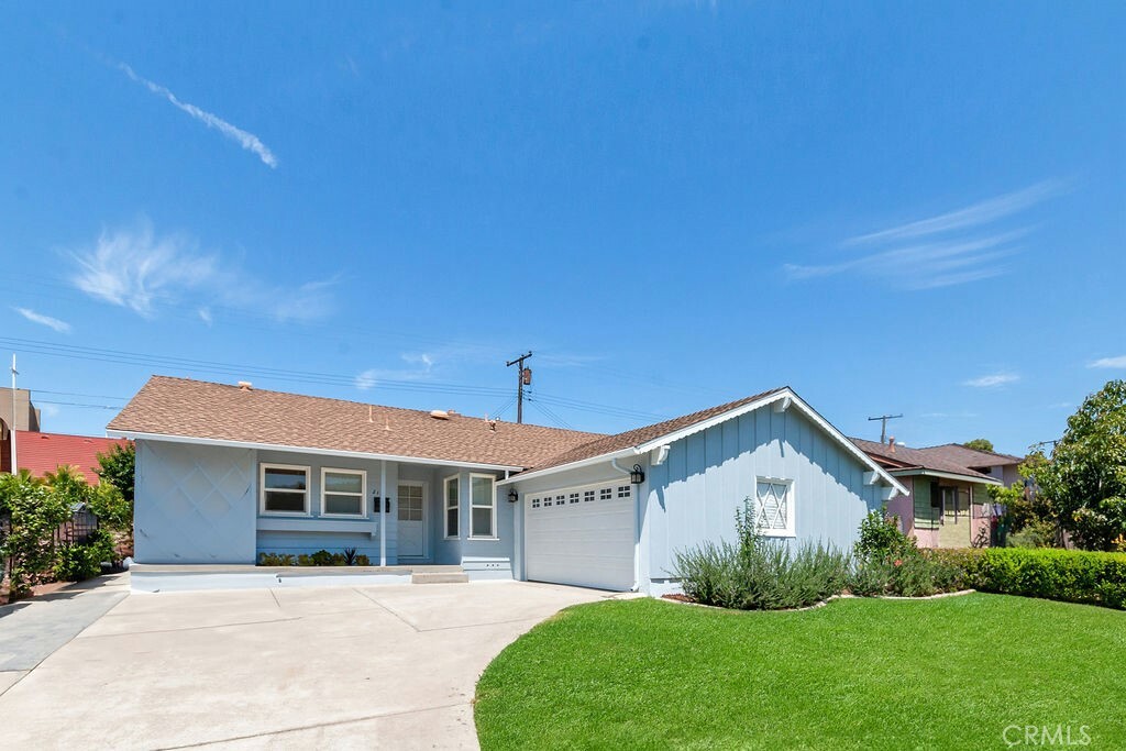 Property Photo:  211 La Plaza Drive  CA 90631 