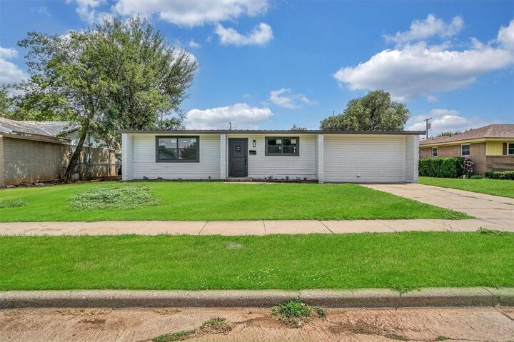 Property Photo: 1212 Louanna Lane OK 73521