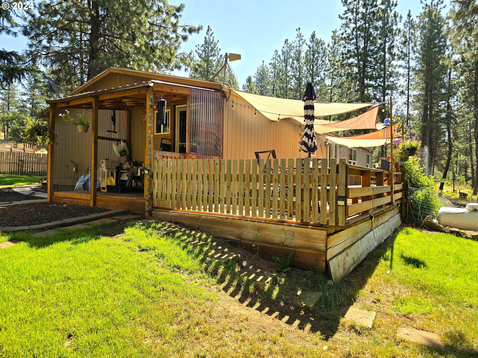 Property Photo:  136 Jenkins Creek Rd  WA 98620 