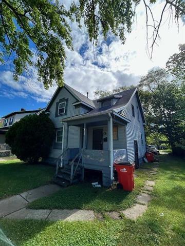 Property Photo:  785 Colfax Avenue  MI 49022 