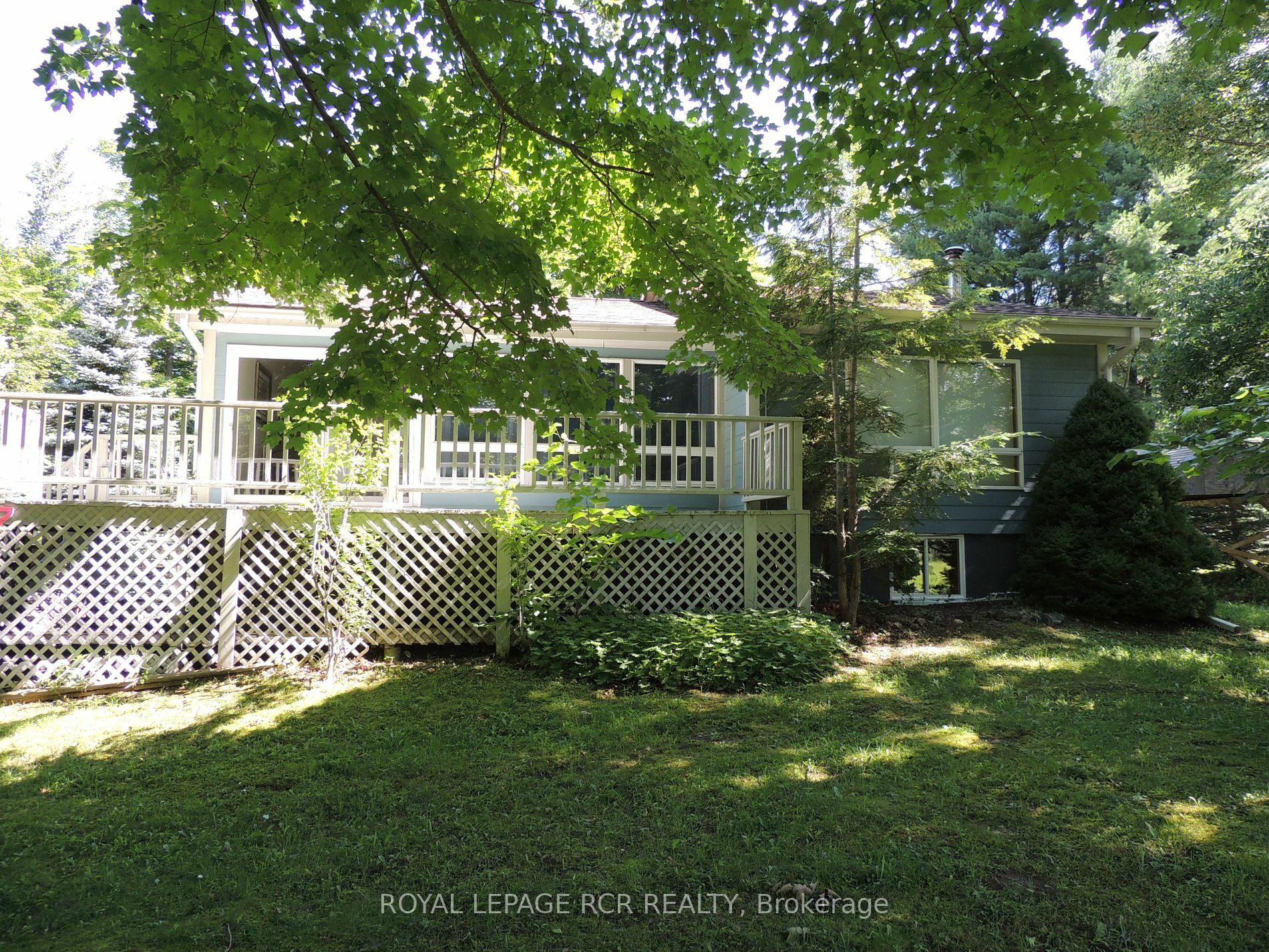 Property Photo:  167 Stanley Dr  ON N0C 1E0 