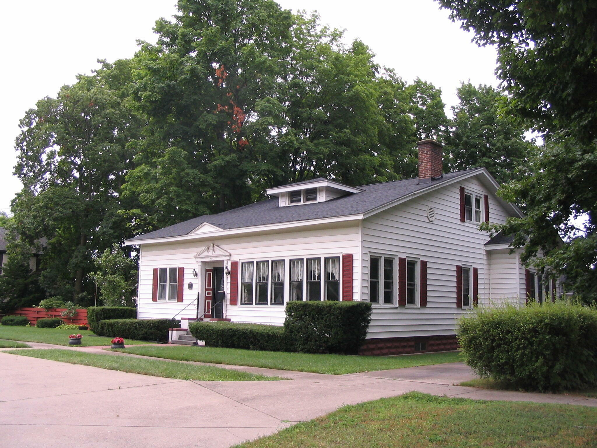 Property Photo:  505 Peninsular Avenue  MI 49738 