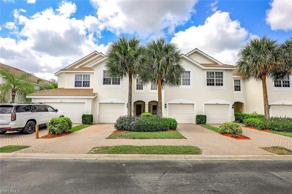 Property Photo:  775 Hampton Cir 133  FL 34105 