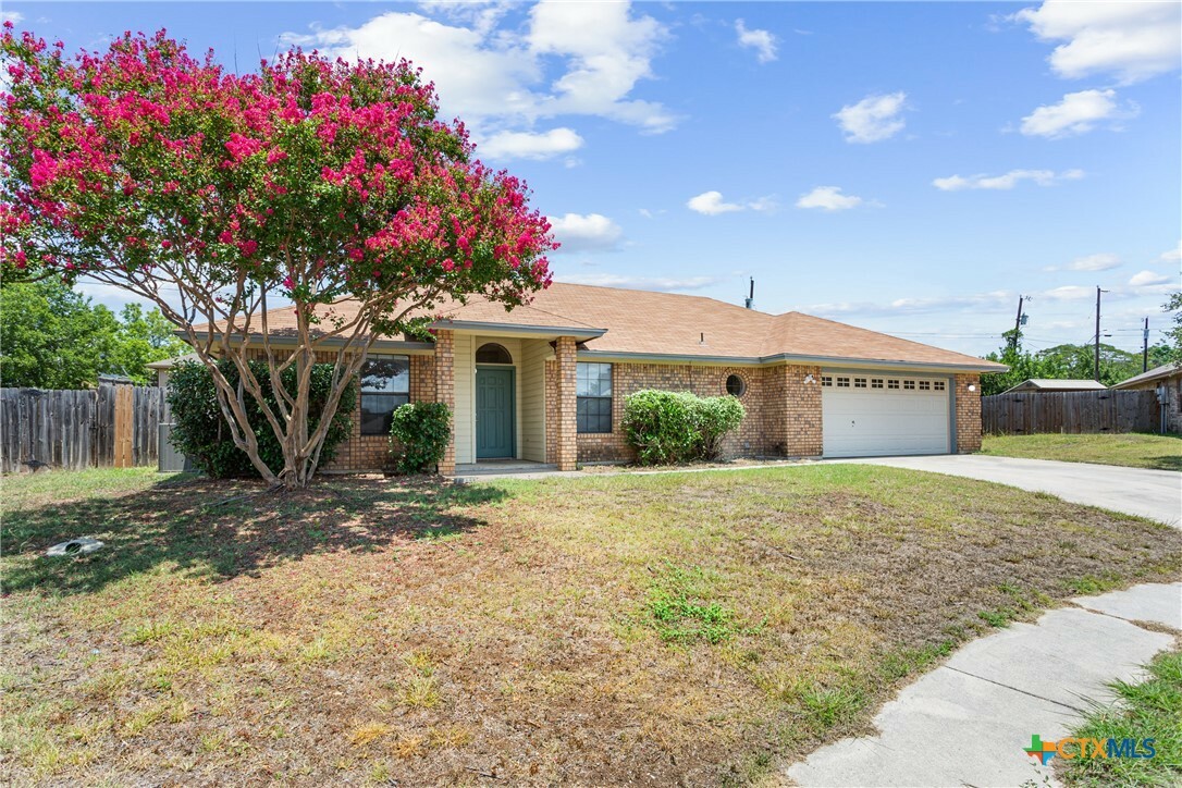 Property Photo:  105 Mandy Circle  TX 76522 