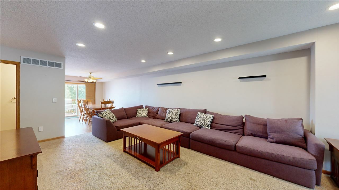 Property Photo:  270 West Side Dr.  IA 52246 