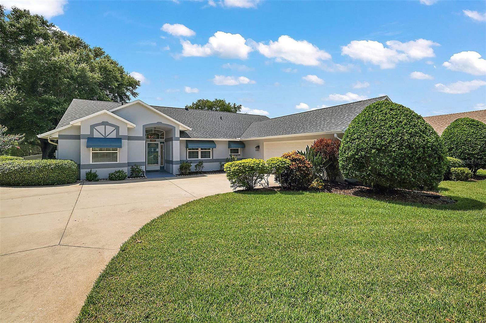 Property Photo:  433 Oak View Drive  FL 32778 