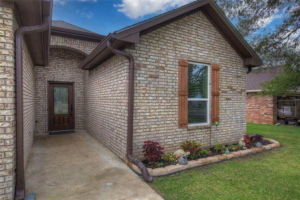 Property Photo:  103 Baker Street  TX 75457 