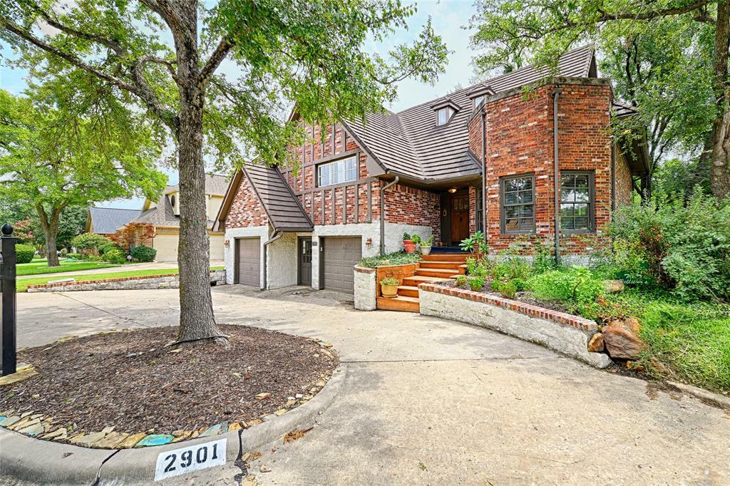 Property Photo:  2901 Bluffview Drive  TX 75043 