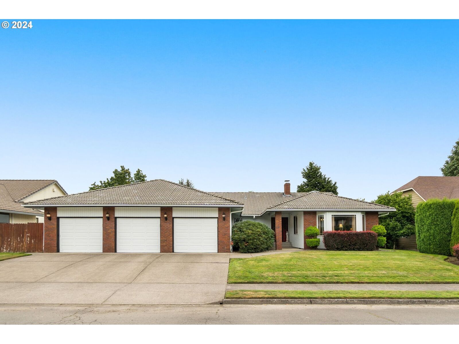 Property Photo:  14814 SE Graham Rd  WA 98683 