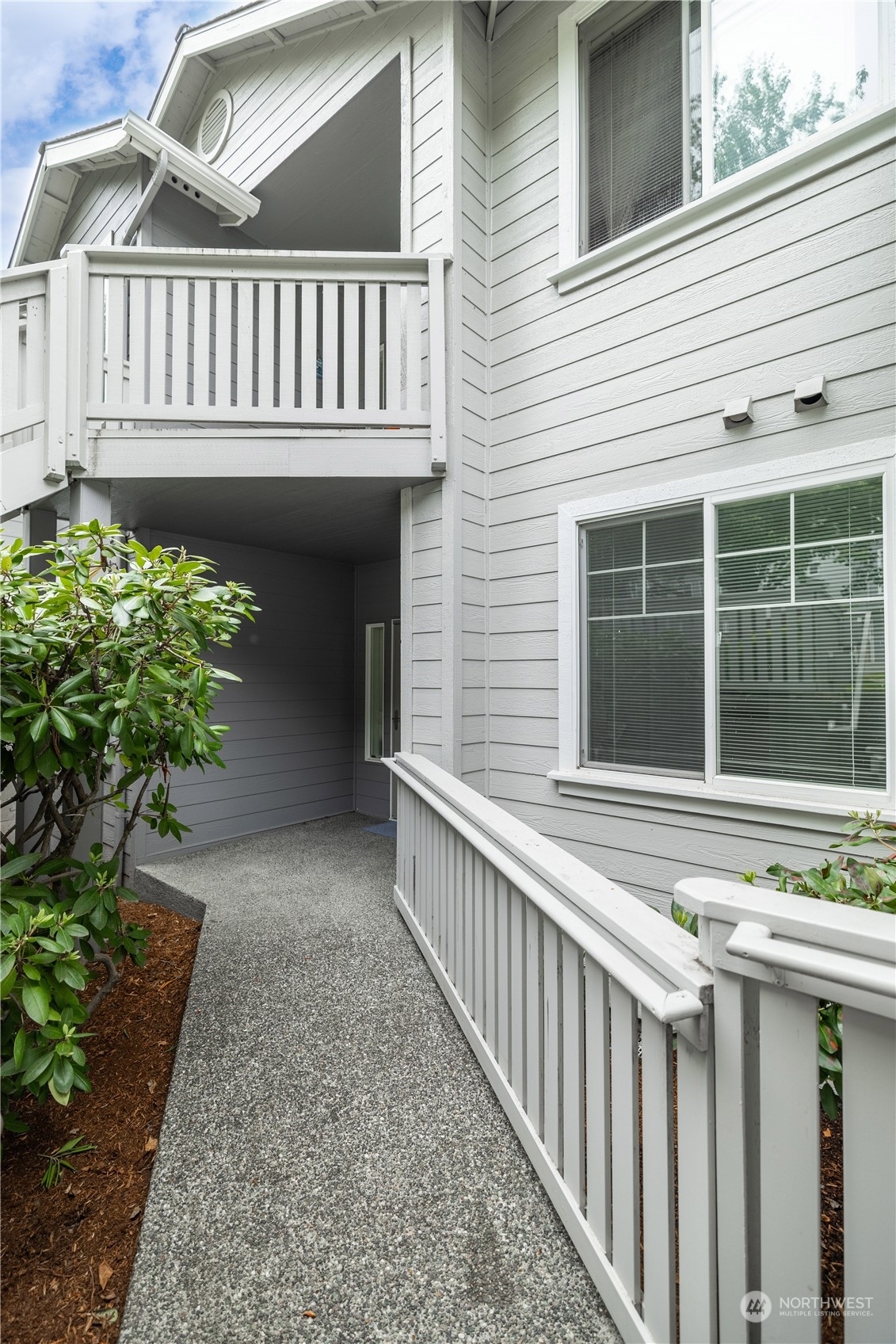 Property Photo:  4132 Fieldstone Drive 102  WA 98037 