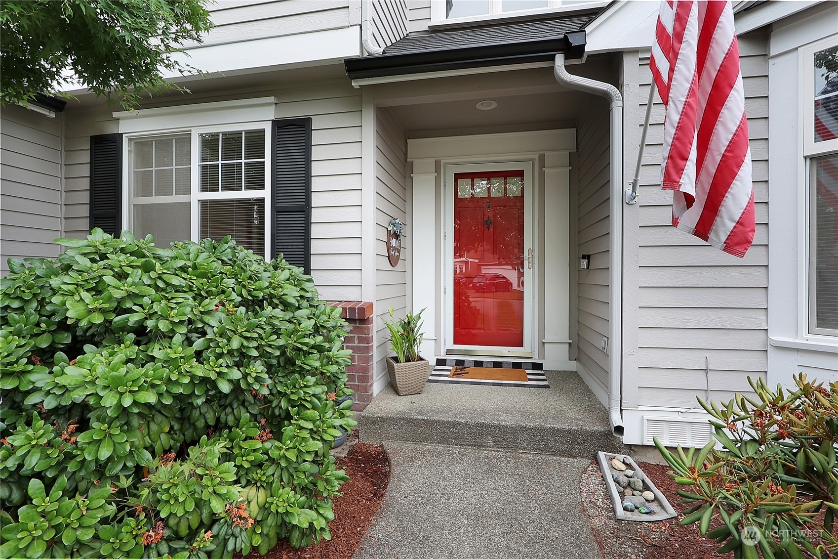 Property Photo:  13205 164th Street Ct E  WA 98374 