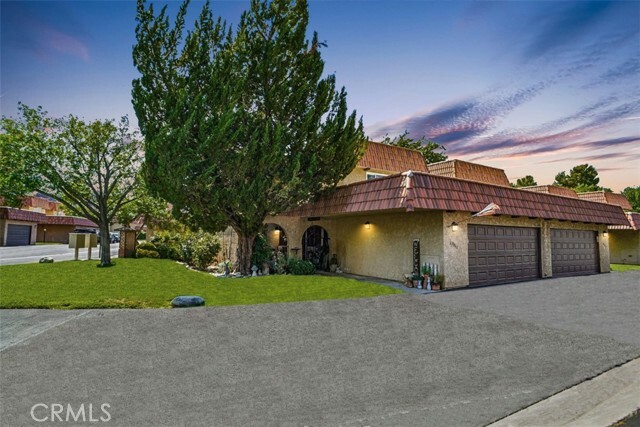 39941 Santa Fe Way  Palmdale CA 93551 photo