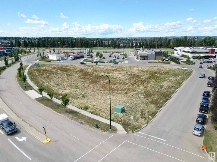 Property Photo:  14 Westwind Drive  AB T7X 0V6 