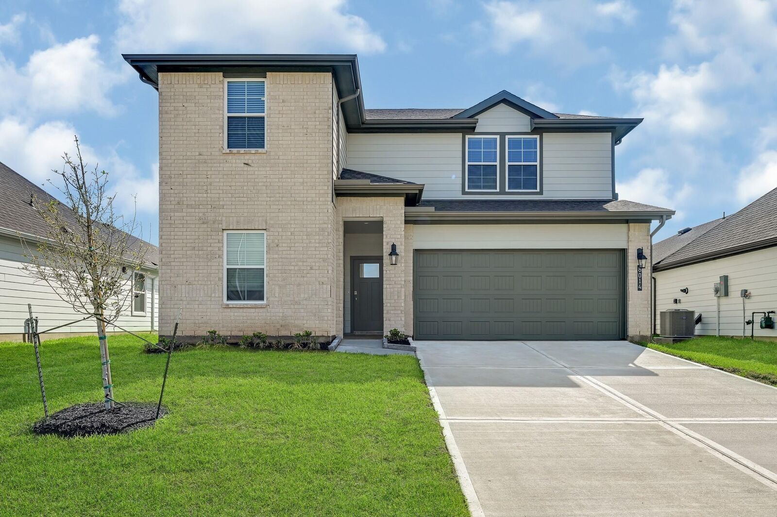 Property Photo: 31211 Heddington Lane TX 77441