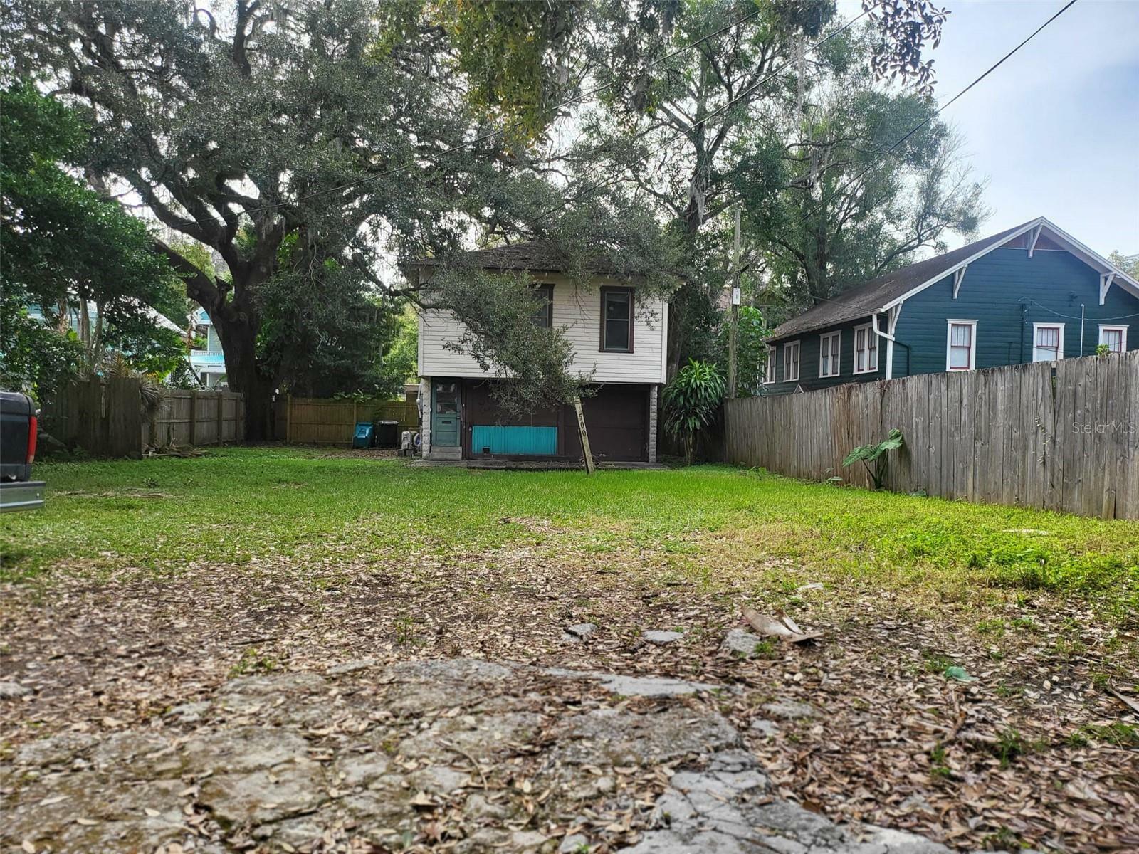 Property Photo:  500 Christor Place  FL 32803 