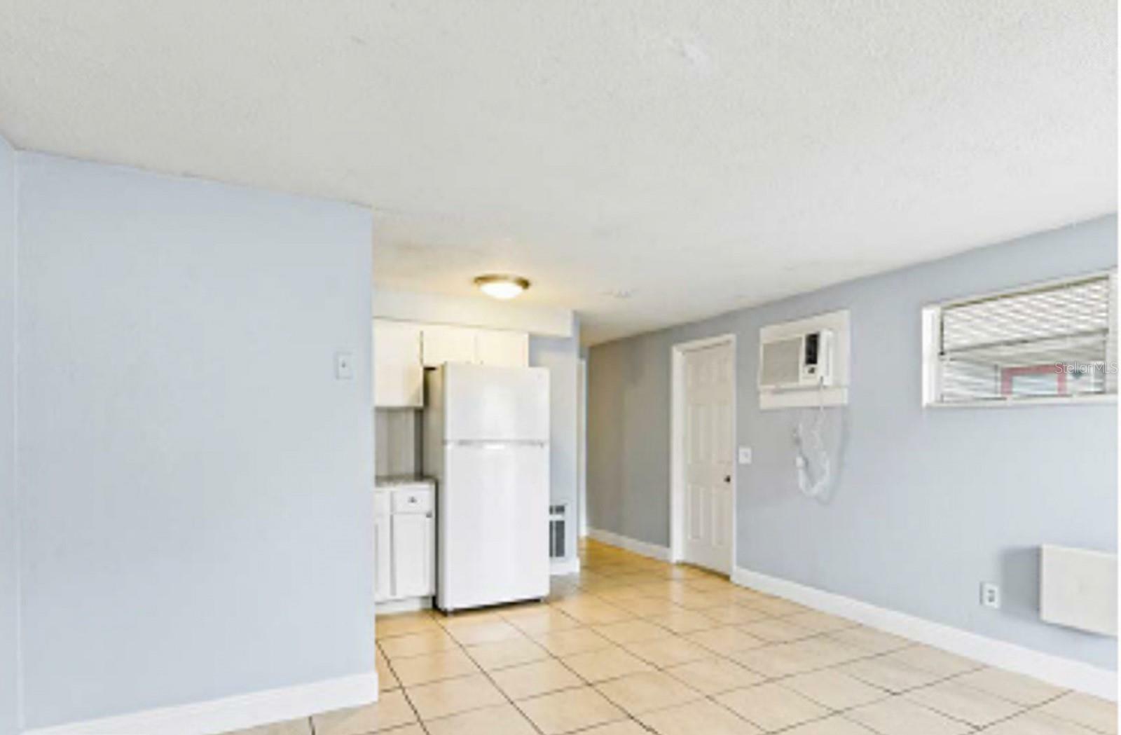 Property Photo:  1304 Morris Park  FL 33612 