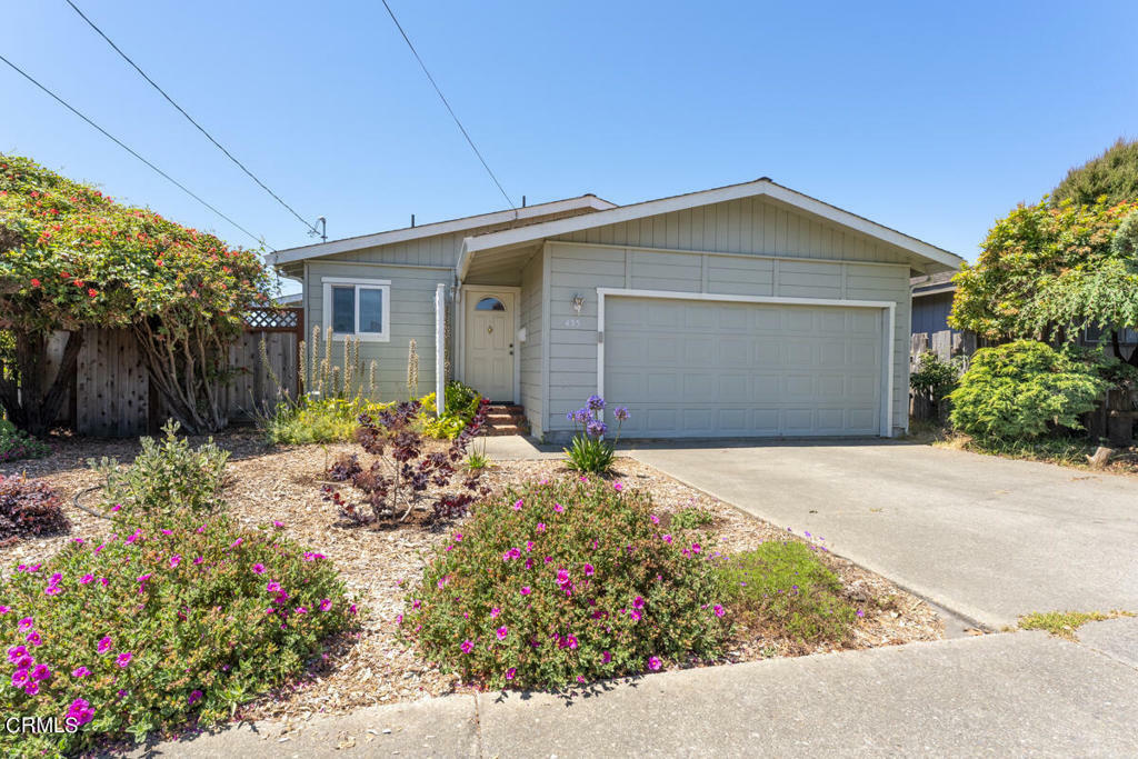 435 S Corry Street  Fort Bragg CA 95437 photo