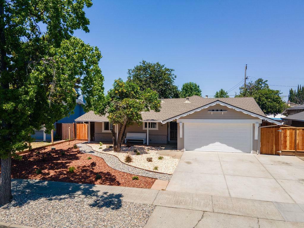 Property Photo:  1981 Camden Avenue  CA 95124 