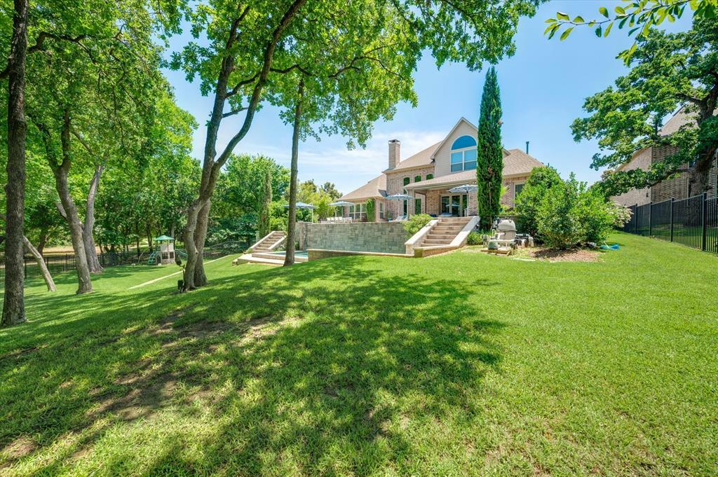 Property Photo:  304 Overlook Drive  TX 76034 