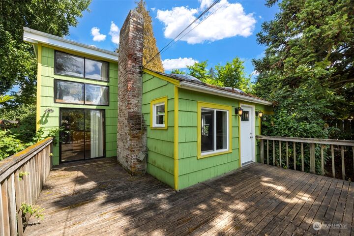 Property Photo:  10246 57th Avenue S  WA 98178 