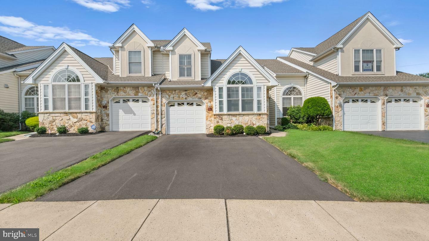 Property Photo:  88 Grandview Drive  PA 18974 