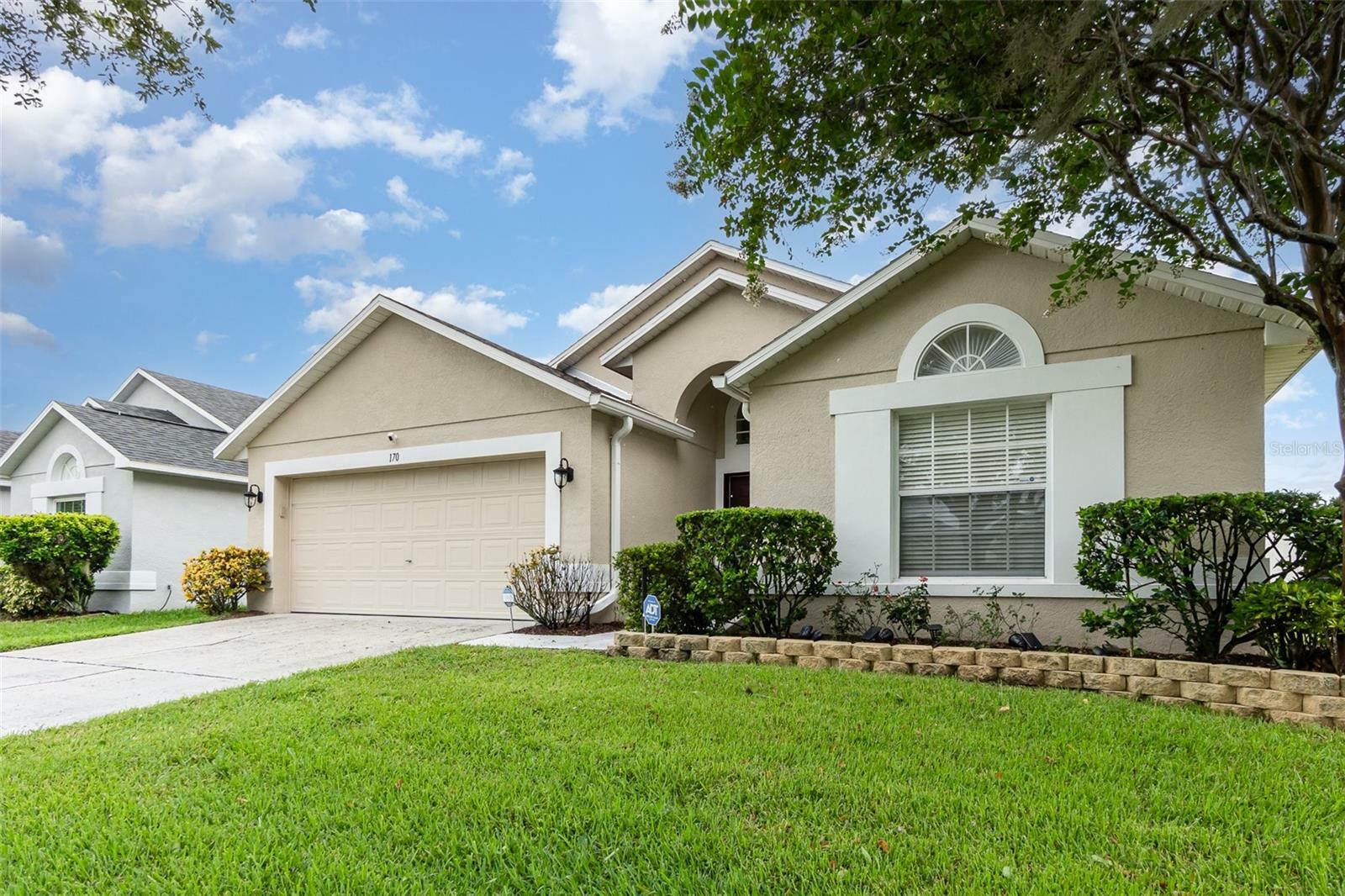 Property Photo:  170 Thornbury Drive  FL 34744 