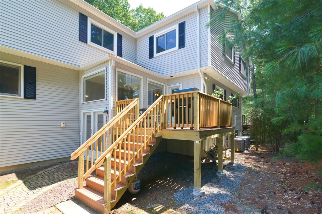 Property Photo:  11 Arrowhead Cir 11  MA 01721 