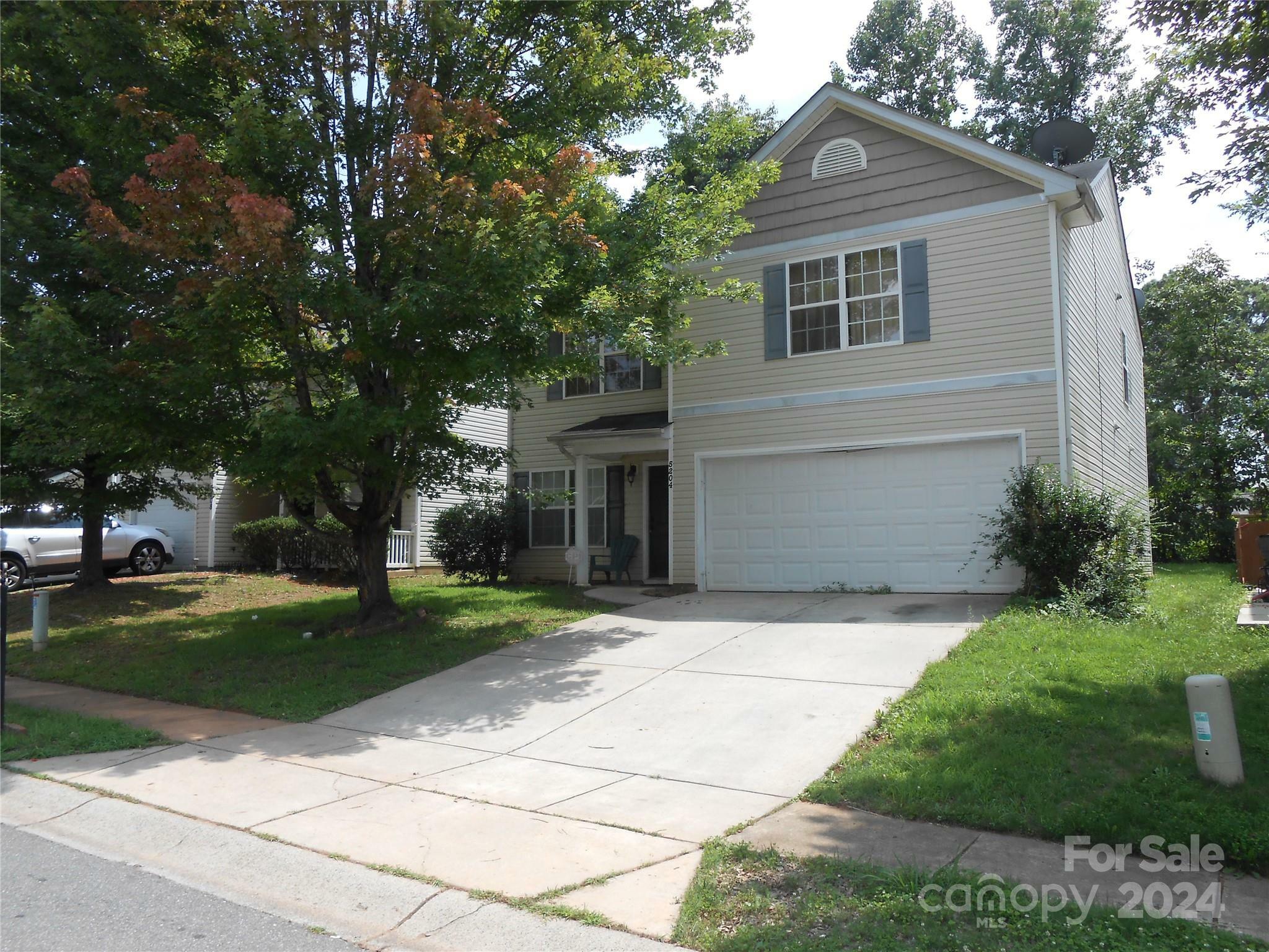 Property Photo:  5204 Grays Ridge Drive  NC 28269 