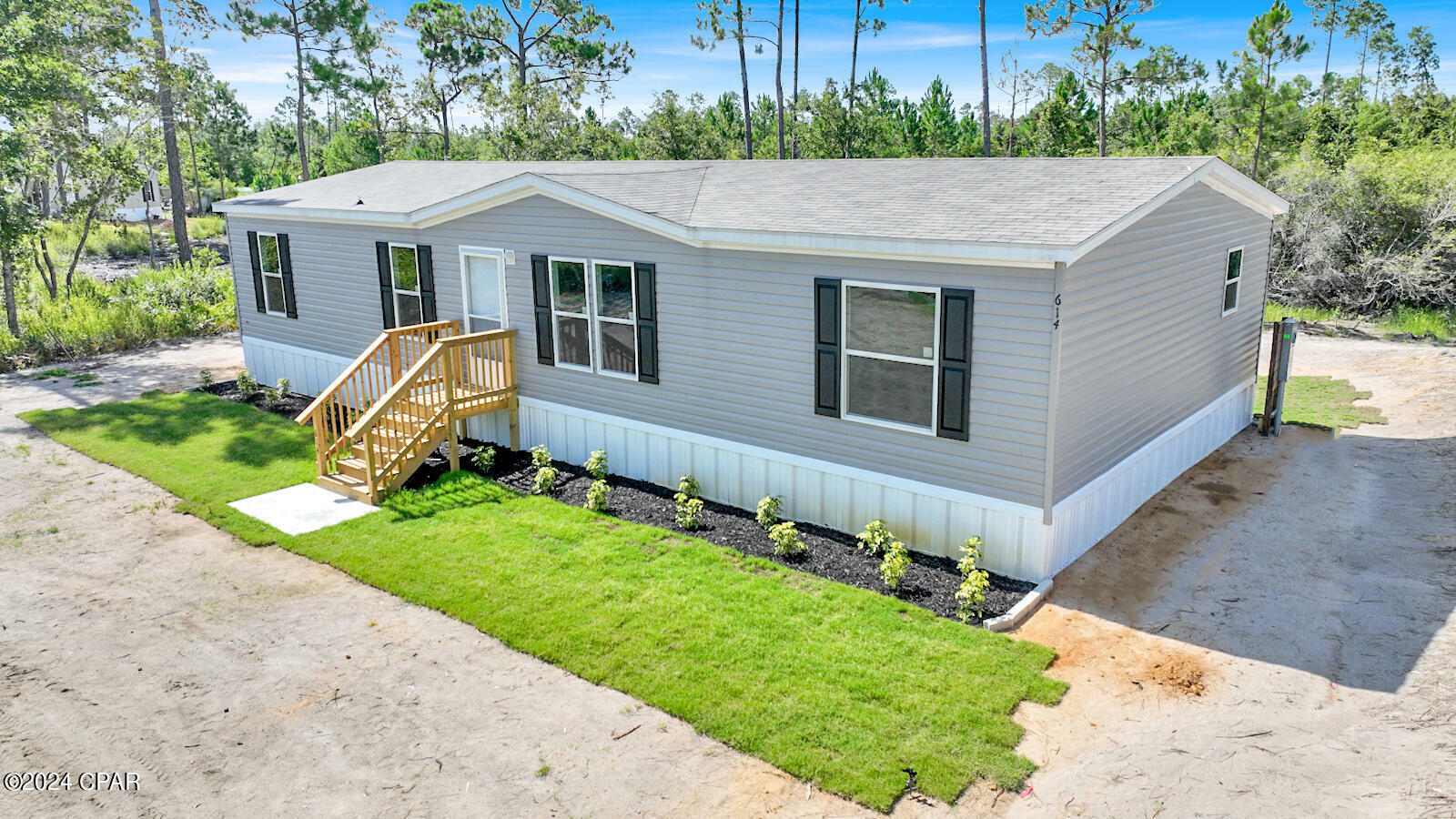 Property Photo:  614 Hickory Bluff Road  FL 32409 