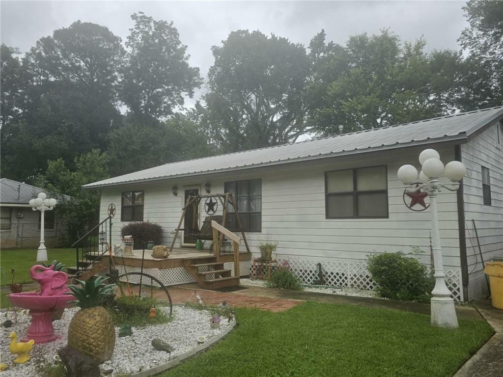 Property Photo:  711 Avoyelles Drive  LA 71302 