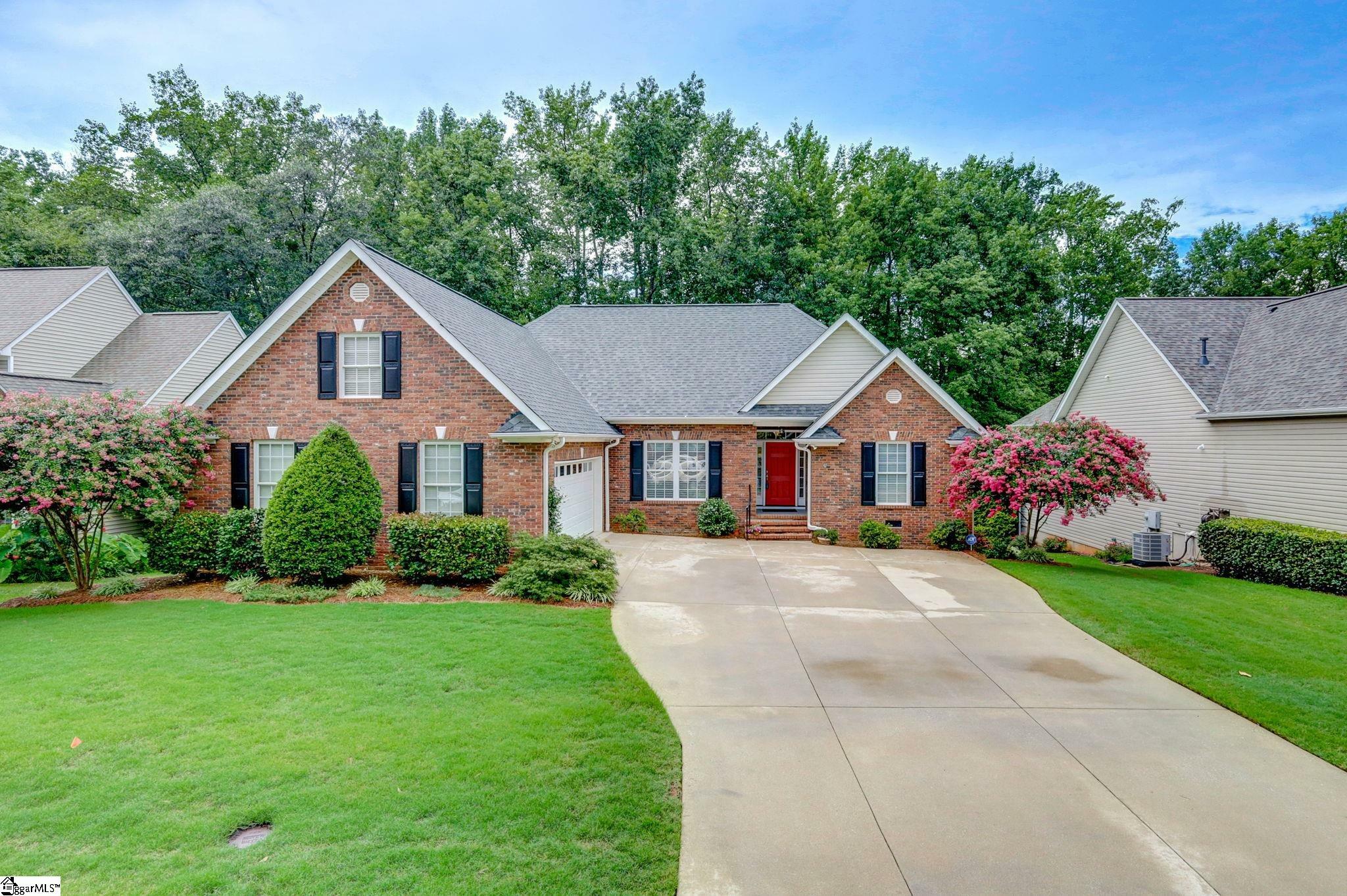 Property Photo:  18 Shannon Ridge Court  SC 29615 