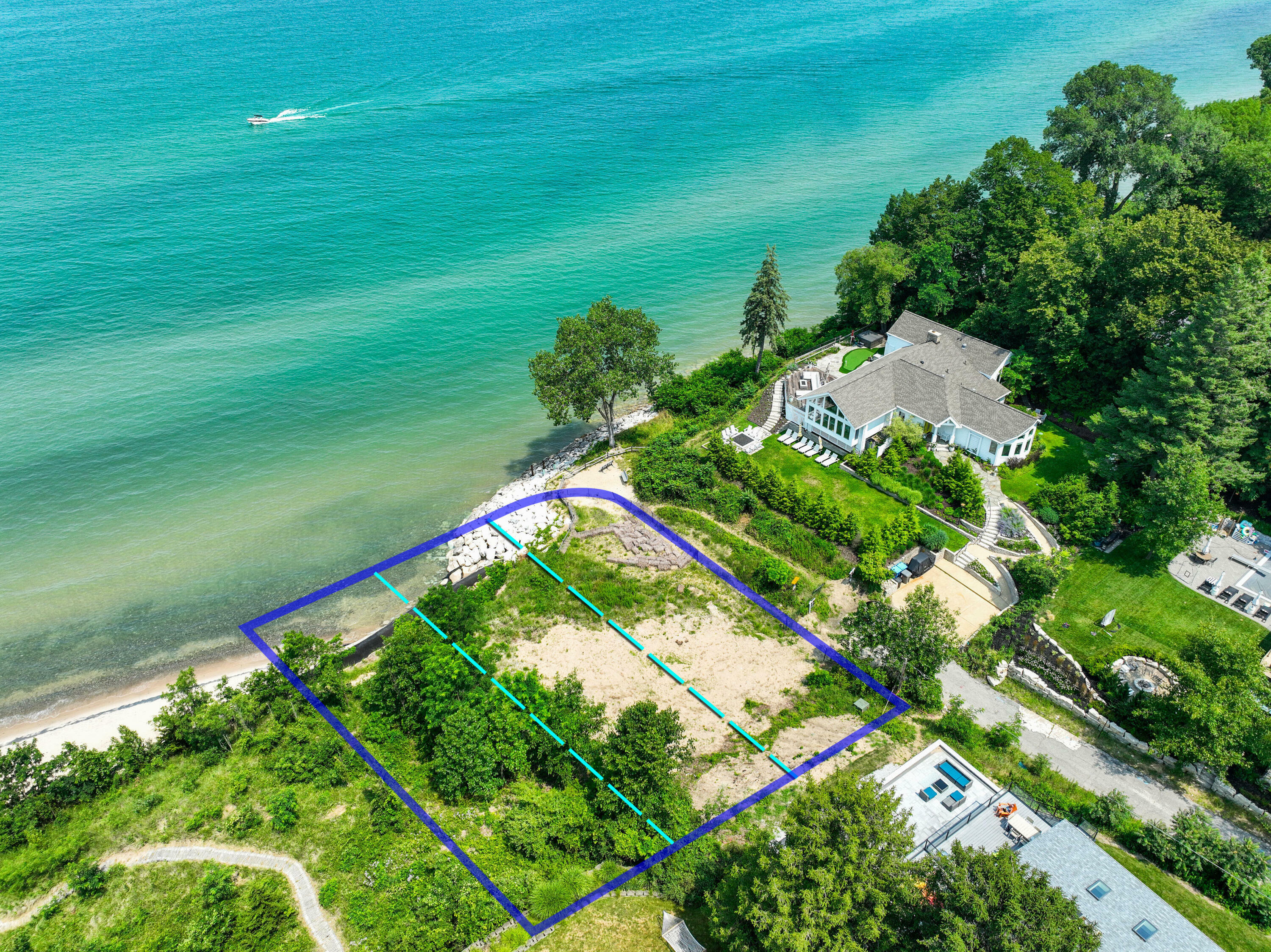 Property Photo:  4275 Lake Shore Drive  MI 49117 