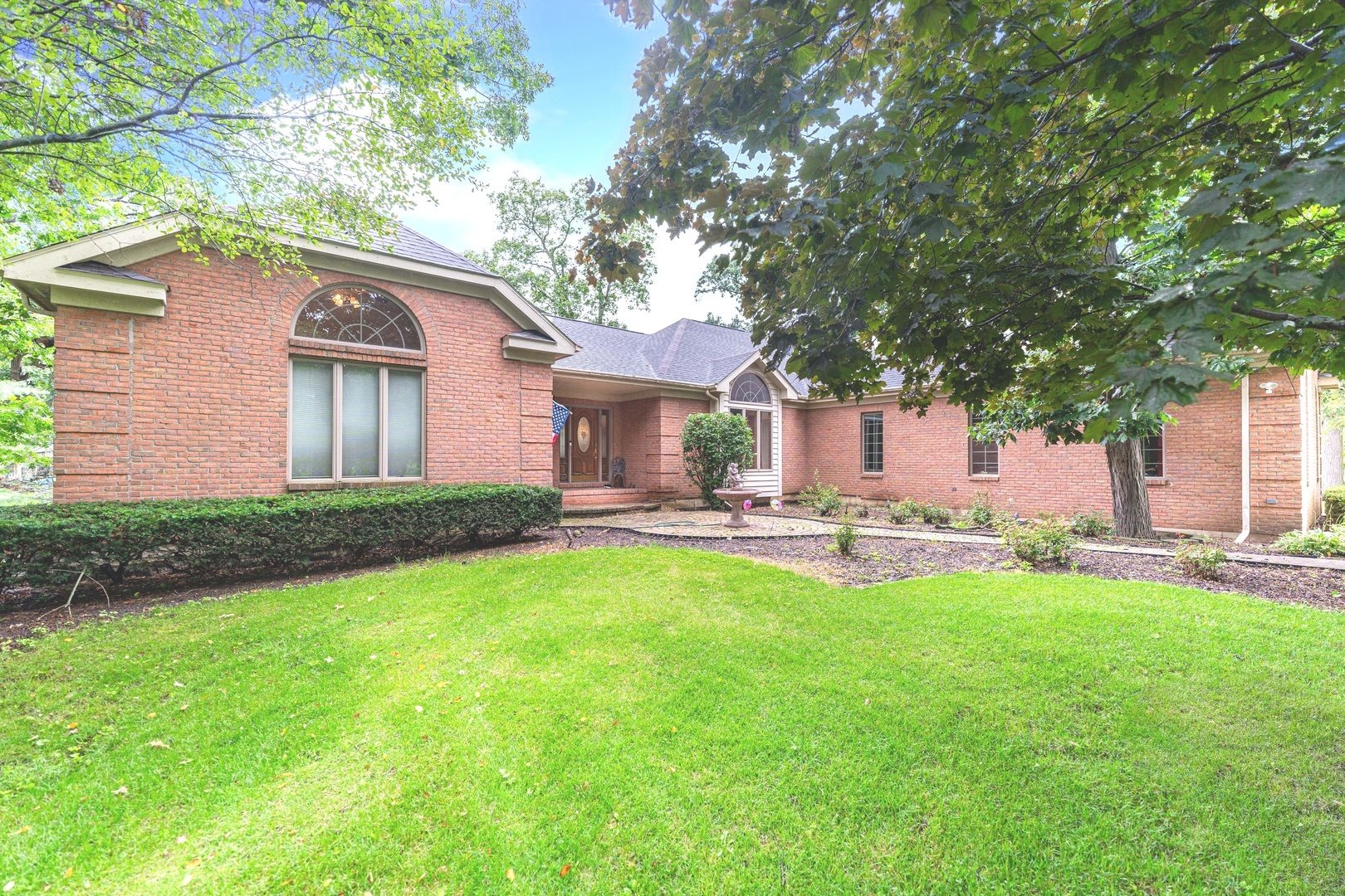 Property Photo:  27525 Gerry Lane  IL 60178 