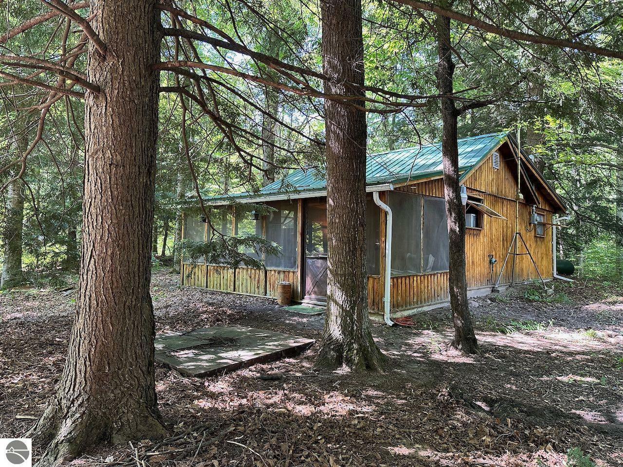 Property Photo:  8577 Del Mason Road  MI 49659 