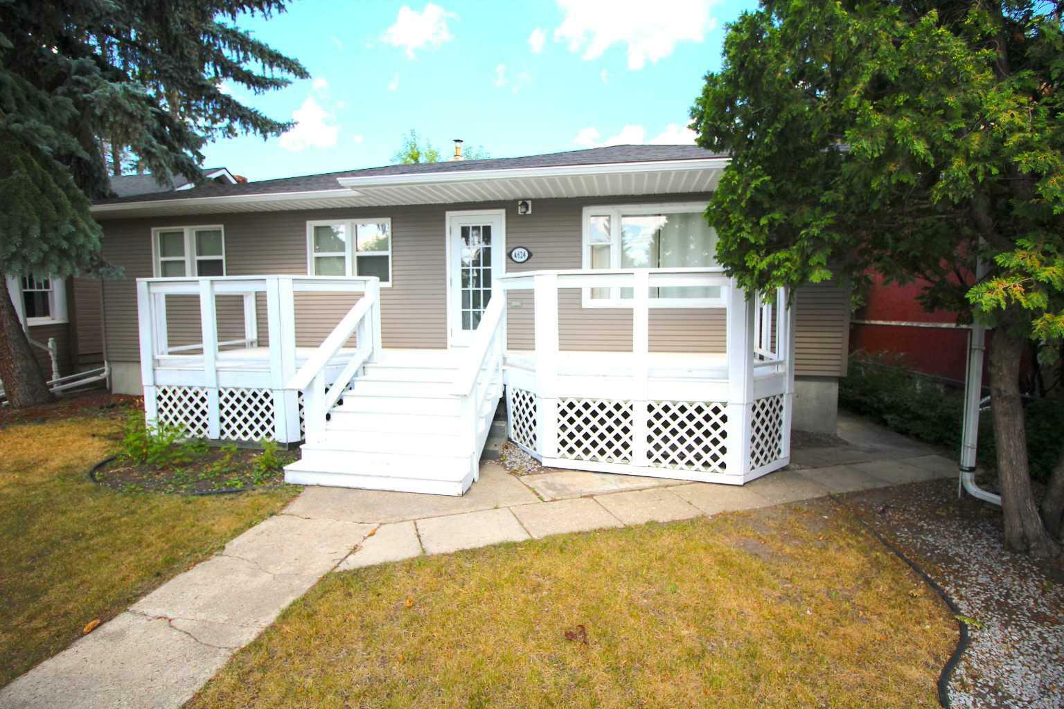 Property Photo:  4624 49 Street  AB T4N 1T5 