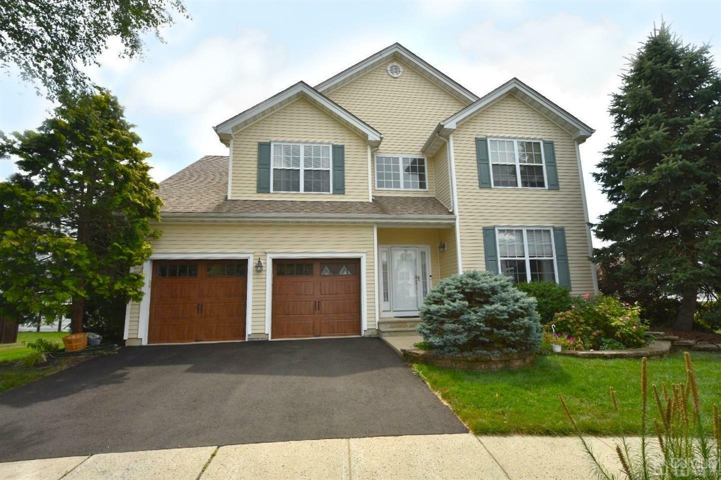 Property Photo:  11 Tryall Boulevard  NJ 08831 