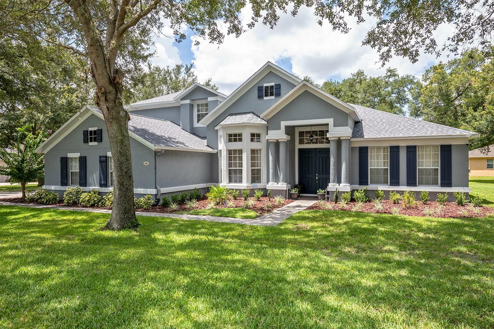 Property Photo: 2907 Ponkan Meadow Dr FL 32712