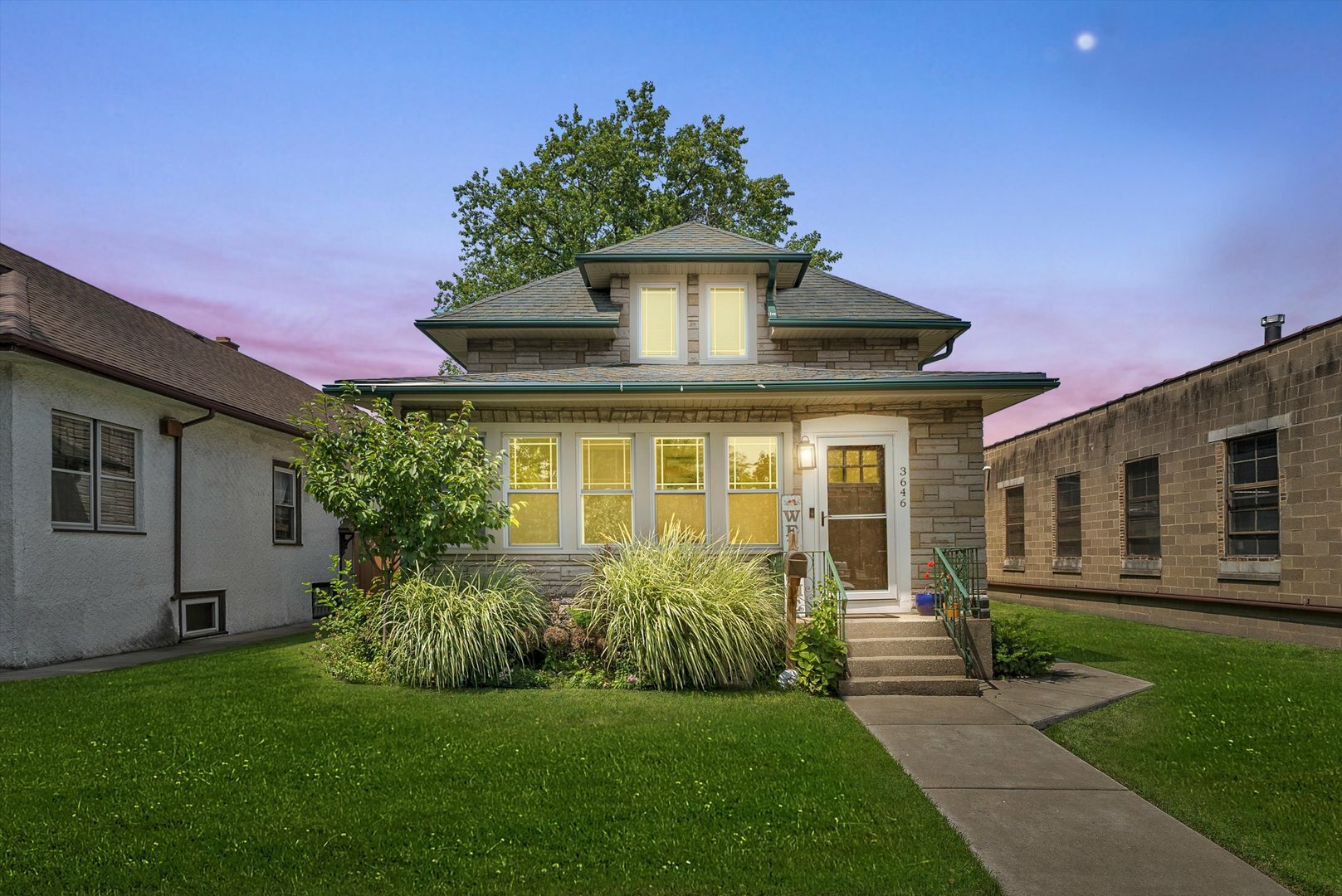 Property Photo:  3646 Home Avenue  IL 60402 