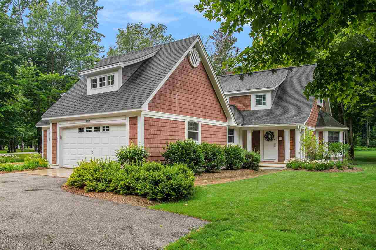 Property Photo:  4044 Pinehurst Lane  MI 49740 