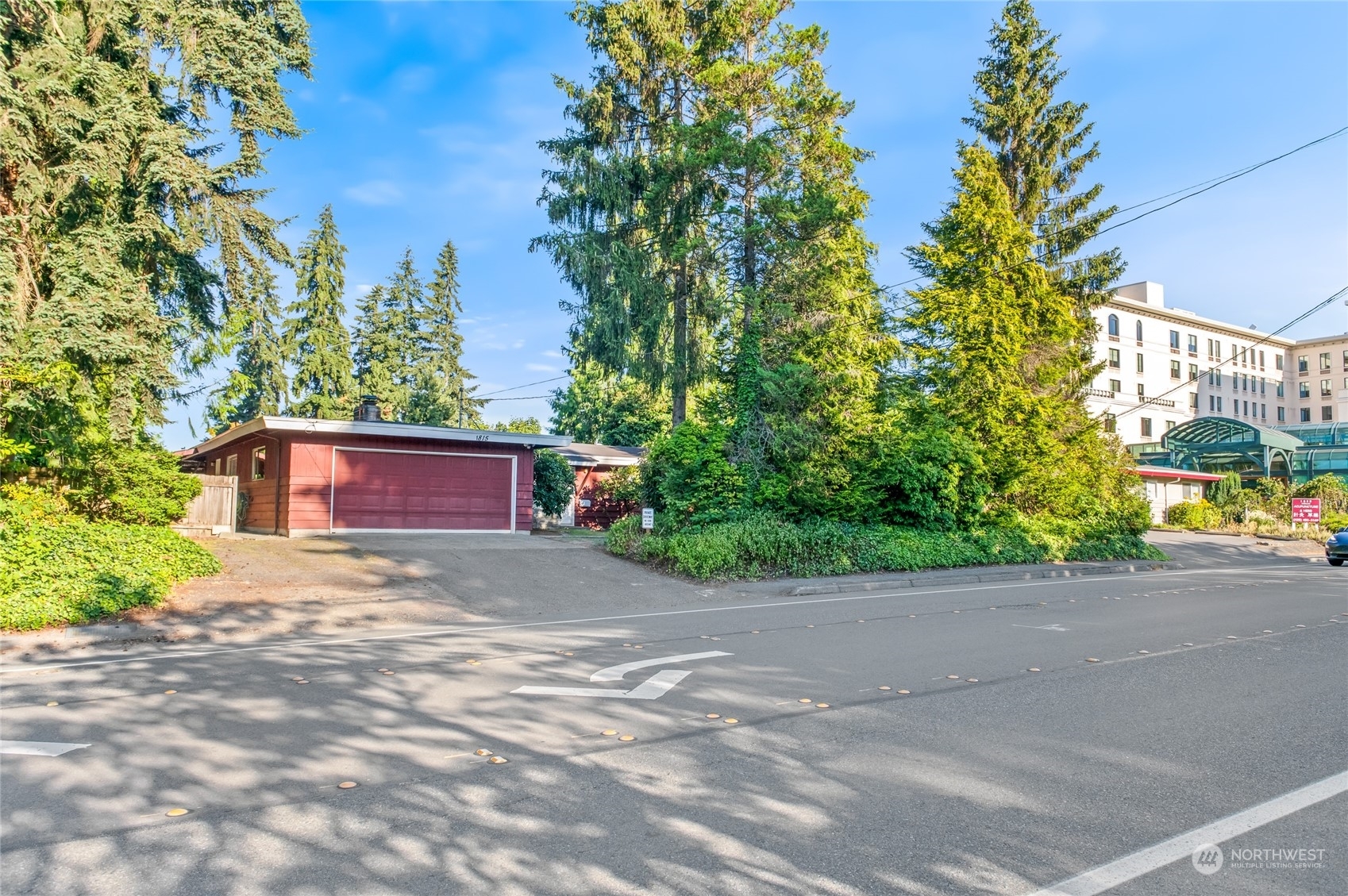 Property Photo:  1815 116th Avenue NE  WA 98004 