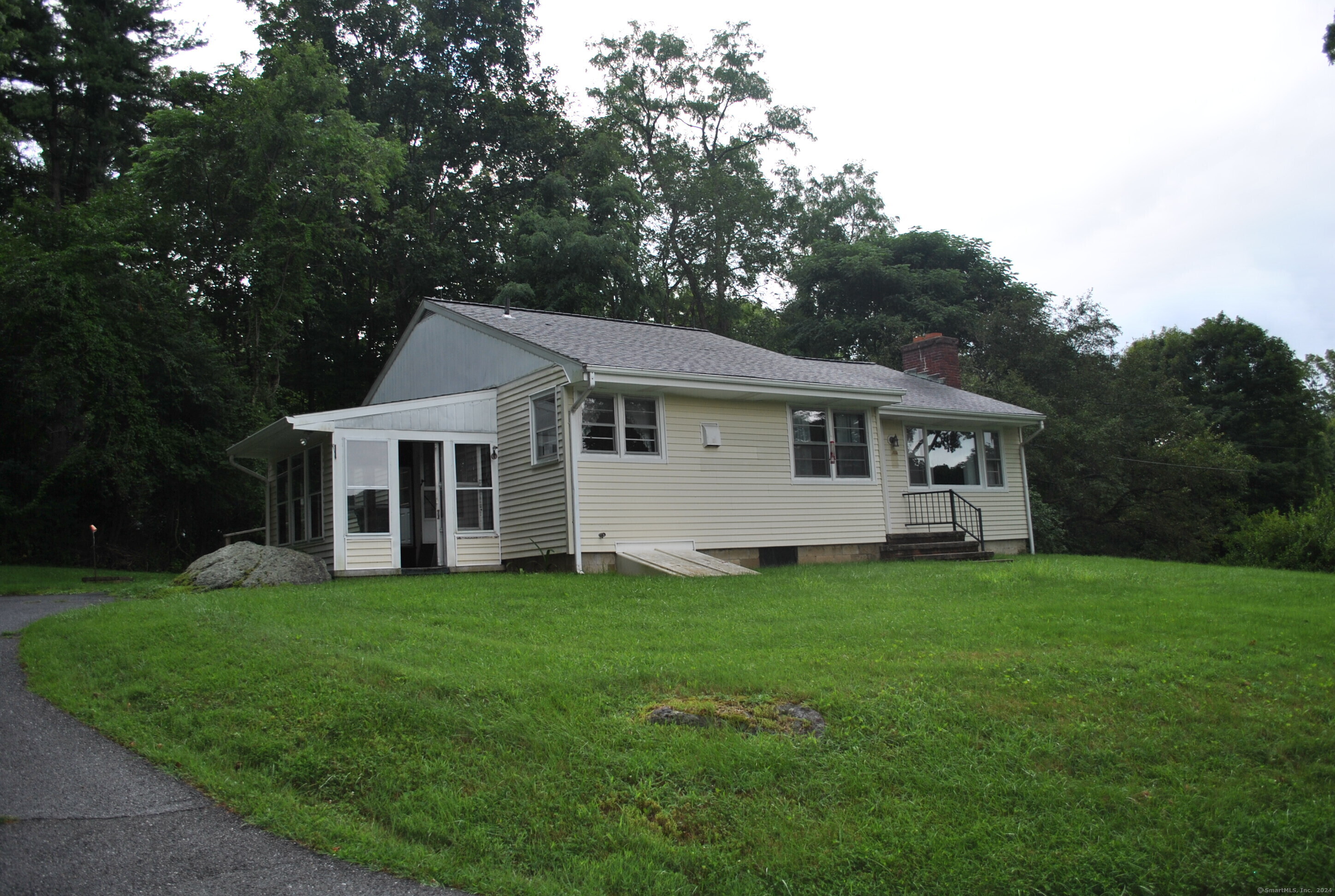 Property Photo: 191 Aspetuck Ridge Road CT 06776