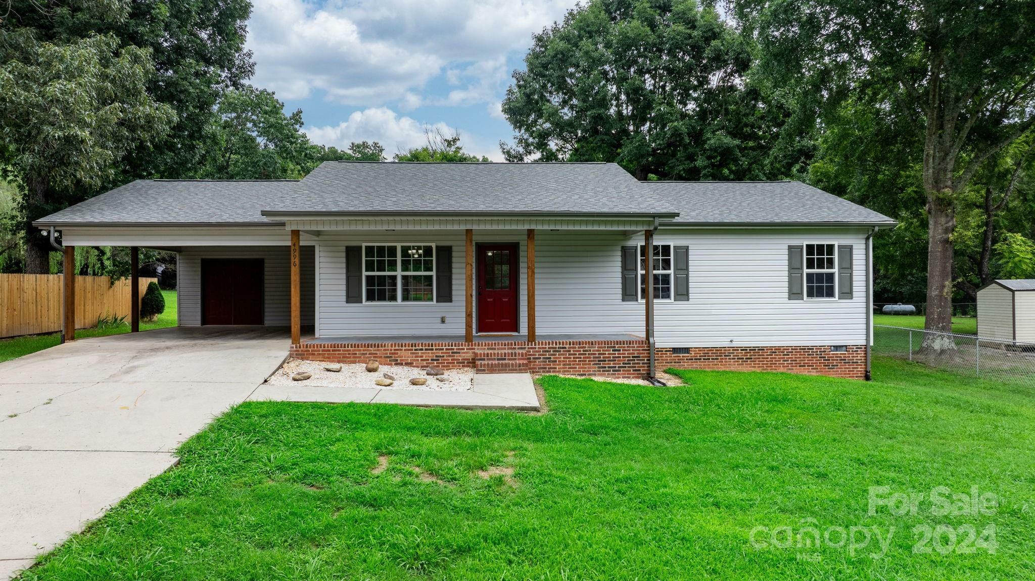 Property Photo:  4996 Turner Road  NC 28630 