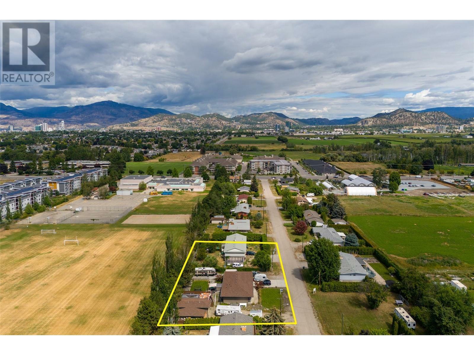 Property Photo: 3250 St. Amand Road BC V1W 3P1