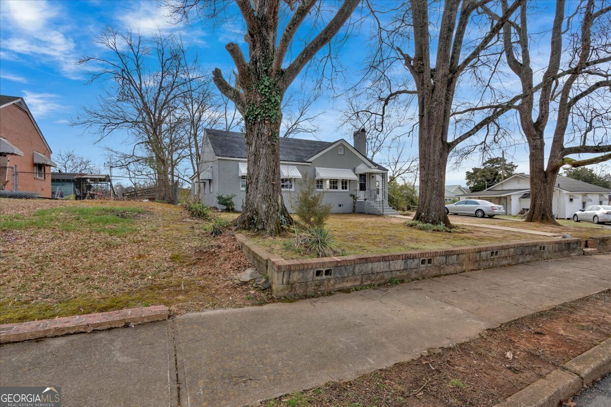 Property Photo:  729 S College Street  GA 30125 