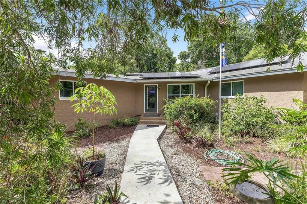 Property Photo:  6165 Copper Leaf Ln  FL 34116 