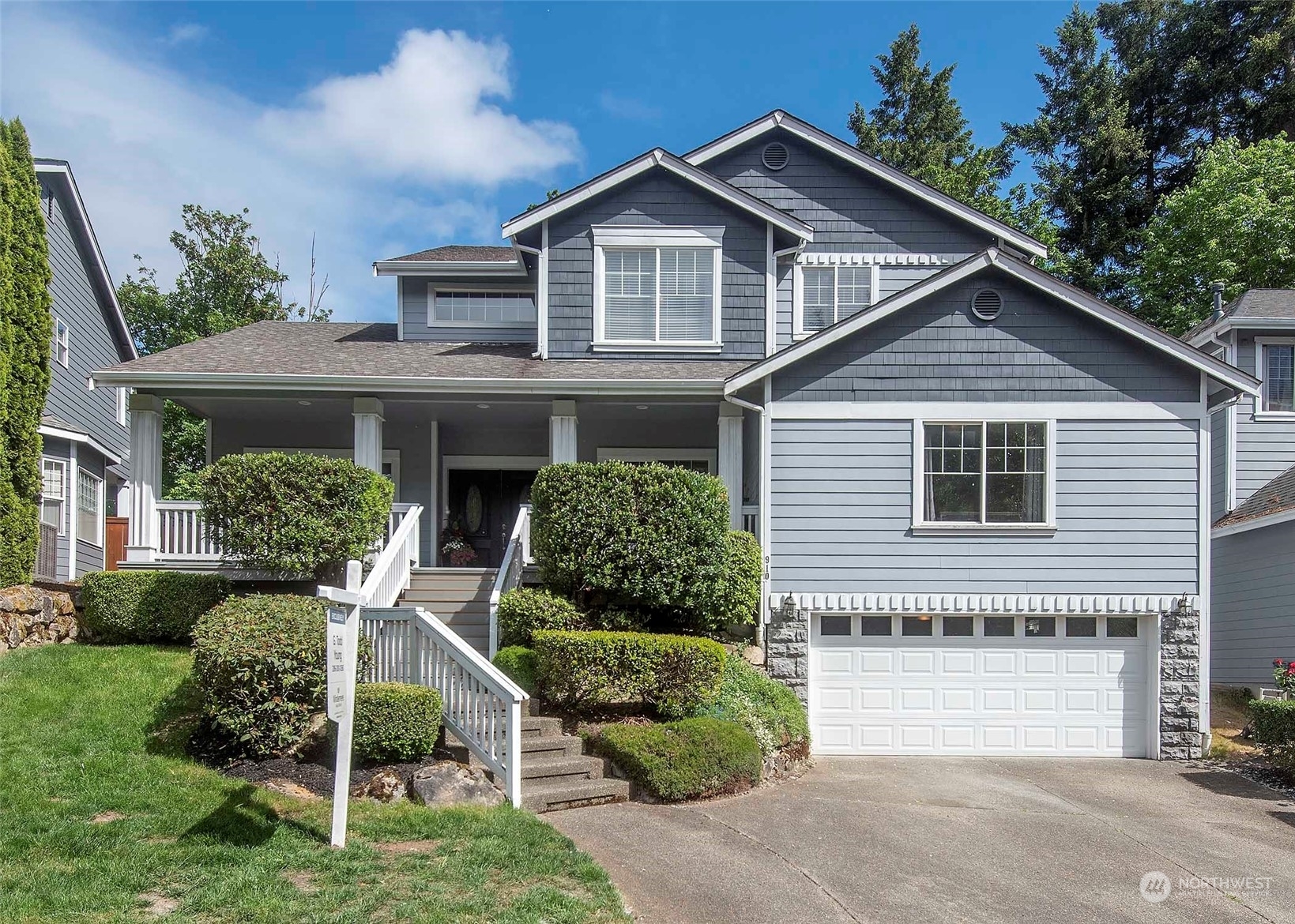 Property Photo:  910 Pike Street NW  WA 98001 