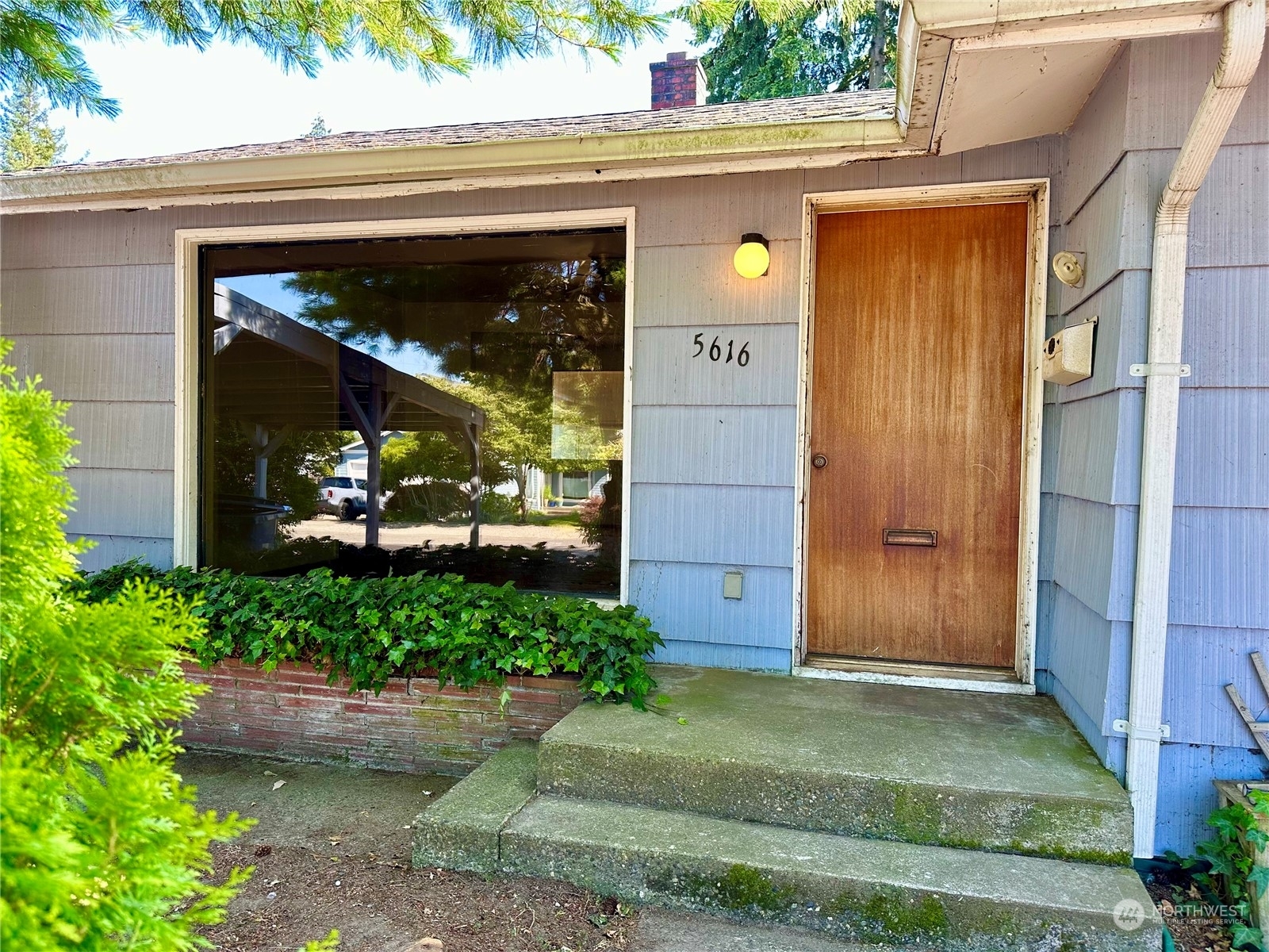 Property Photo:  5616 N 44th Street  WA 98407 