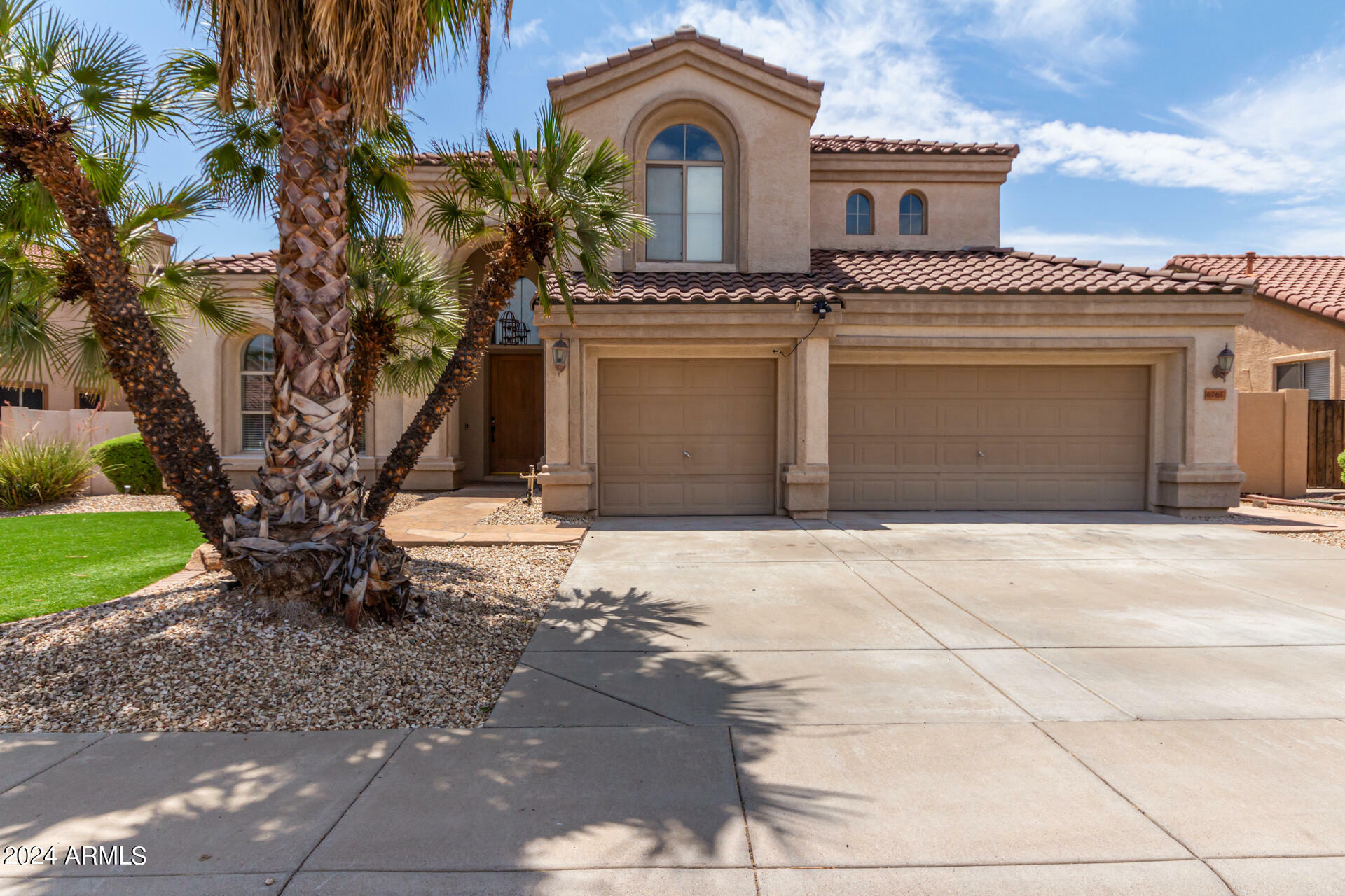 Property Photo:  6761 W Sonnet Drive  AZ 85308 