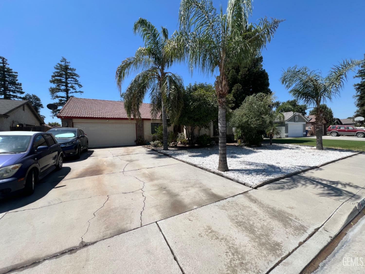 Property Photo:  4113 Mattnick Drive  CA 93313 